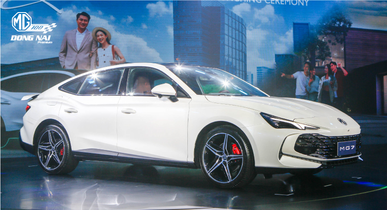 MG7 2.0T Premium 10